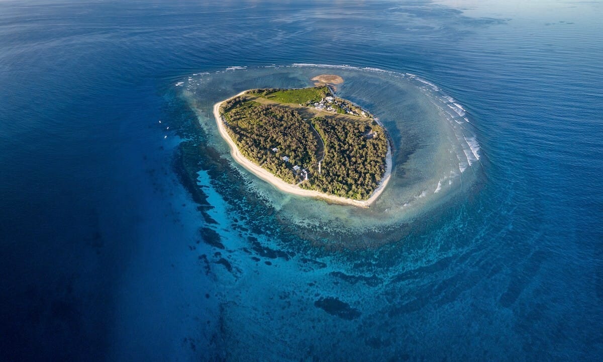 LADY ELLIOT ISLAND ECO RESORT